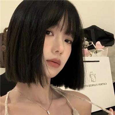 女主角